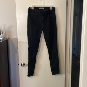 Women Levi black jeans